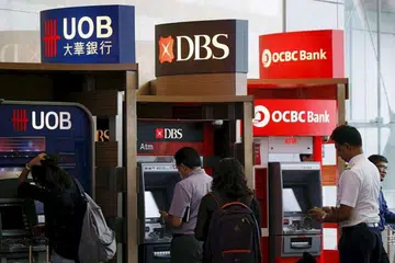  Moody's berkata semakannya mencerminkan jangkaan bahawa persekitaran operasi lebih mencabar bagi bank di Singapura pada 2016, dan mungkin seterusnya, akan memberi tekanan terhadap mutu aset dan keberuntungan bank itu. 