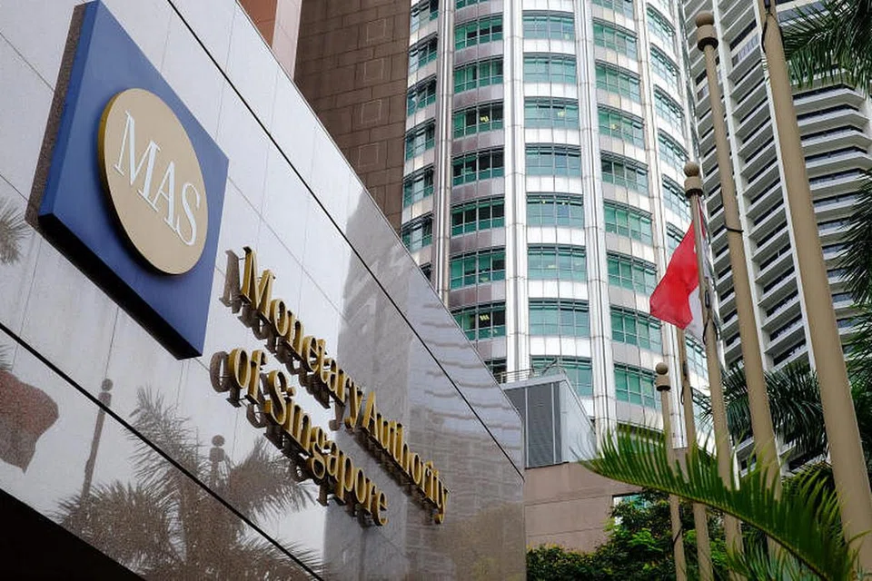 LANJUT TEMPOH PENILAIAN: Penguasa Kewangan Singapura (MAS) menyatakan ia akan mengumumkan penerima lesen perbankan digital pada separuh kedua 2020.
