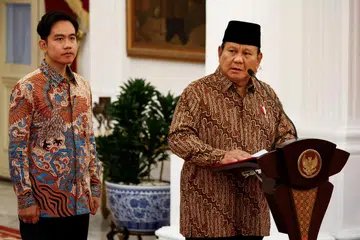 Presiden Indonesia, Encik Prabowo Subianto (kanan) dan Naib Presiden, Encik Gibran Rakabuming Raka, disifatkan sebagai pasangan ideal dan memberi harapan baru kepada Indonesia.