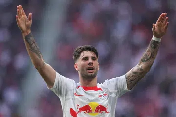 PEMAIN BARU LIVERPOOL: Dominik Szoboszlai akan berpindah ke Liverpool daripada RB Leipzig dalam perjanjian bernilai £60 juta. Beliau merupakan pemain kedua yang akan berpindah ke kelab itu susulan pembelian Alexis Mac Allister dari Brighton.