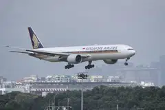 Kira-kira 5.22 bilion penumpang dijangka melakukan penerbangan pada tahun akan datang, kata Persatuan Pengangkutan Udara Antarabangsa (Iata).