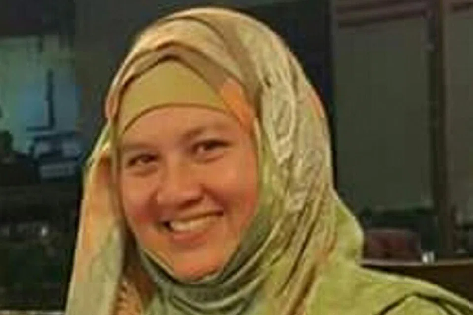 CIK SITI FARIDAHANIM HASHIM: Melihat trend melancong di kalangan masyarakat Melayu/Islam. 