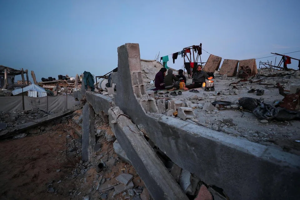 Hamas menyatakan mereka tidak mengetahui rancangan Mesir untuk membangunkan semula Gaza dan akan menentukan sendiri masa depan wilayah Palestin yang kini musnah akibat perang.