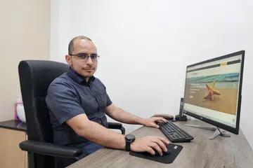 BAWA PENGALAMAN PROFESIONAL: Anggota Parlimen Dilantik (NMP) baru, Dr Syed Harun Taha Alhabsyi, ingin menggunakan pengalaman profesionalnya sebagai konsultan psikiatri untuk mengutarakan isu berkaitan kesihatan mental, belia dan mobiliti sosial.