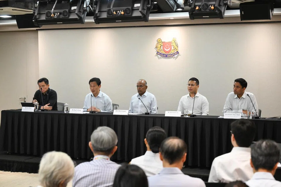 Ong Ye Kung, vape, kpod, Eric Chua, K. Shanmugam, Desmond Lee,Dinesh Vasu Dash