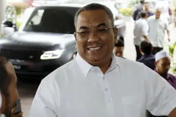 Menteri Besar Kedah, Datuk Seri Muhammad Sanusi Md Nor, meminta Jabatan Peguam Negara menarik balik pertuduhan hasut berkaitan Sultan Selangor kerana beliau telah meminta maaf dan Sultan Sharafuddin Idris Shah menerimanya. 