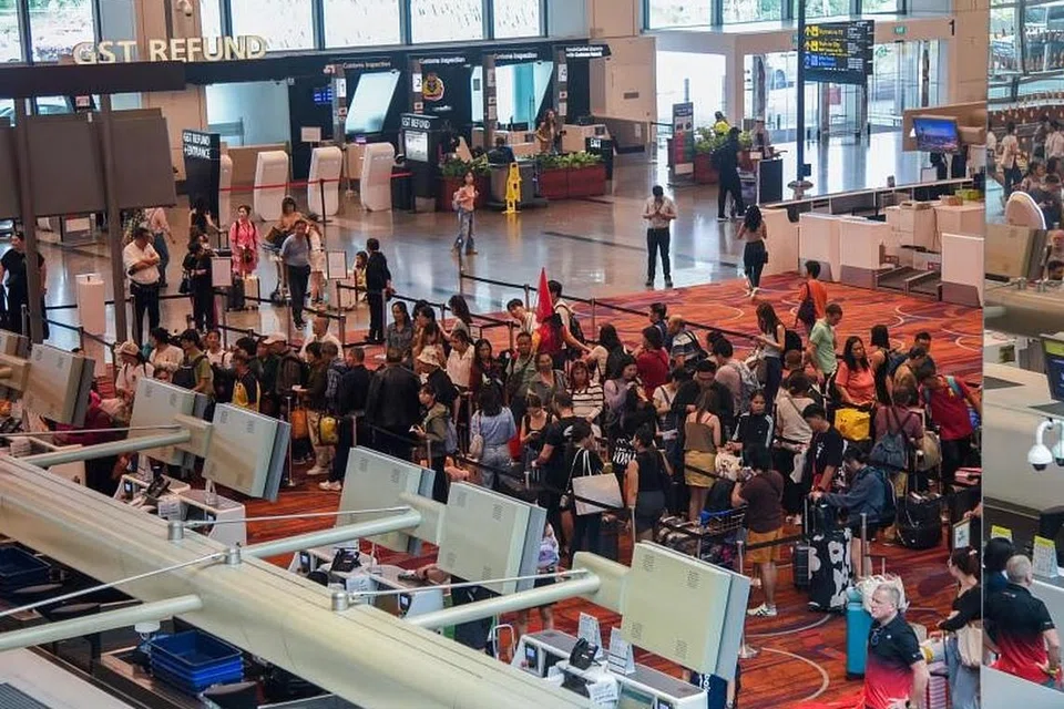 Kementerian Ehwal Luar (MFA) menasihatkan rakyat Singapura supaya menangguhkan semua perjalanan ke Iran menyusuli isu keselamatan di sana ketika ini. 