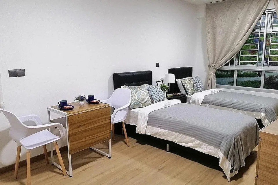 BERDIKARI TAPI KEPERLUAN DIJAGA: Contoh sebuah flat yang mempunyai khidmat bantuan, yang membolehkan penghuni warga emas mendapatkan bantuan jika perlu tetapi dapat kekal berdikari. - Foto KEMENTERIAN KESIHATAN