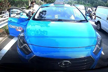 SELAMATKAN NYAWA: Seorang pemandu warga Singapura dengan sengaja menyebabkan kemalangan untuk menyelamatkan nyawa. - Foto ihsan CHALMERS MICHAEL