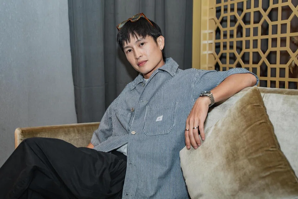 Kahoe Hon, Badak, Golden Village, M Raihan Halim