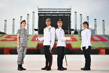 (Dari kiri) Relawan ketiga SAFVC Arlene Pang Xuehui, Leftenan Kolonel  Firdaus Ghazali, Major Lee En Hao and Sarjan Ketiga Thenmoli D/O Silvadorie.