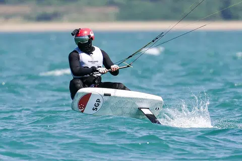 Max Maeder, kitefoiler