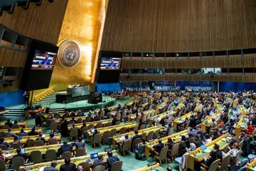 KEAMANAN DIPERLUKAN: Seramai 153 negara mengundi menyokong resolusi Pertubuhan Bangsa-Bangsa Bersatu (PBB) yang menuntut gencatan senjata kemanusiaan segera di Gaza pada 12 Disember. 