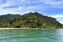 Lihatlah pemandangan indah yang mengalu-alukan kedatangan anda di Pulau Tioman.