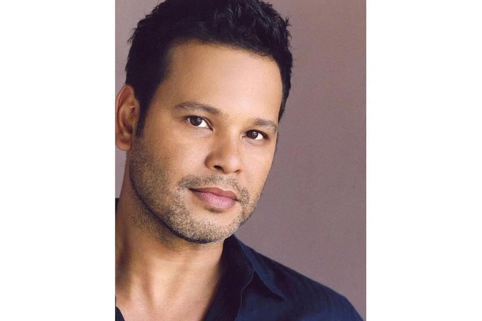 SUDAH KEMBALI: Selepas hampir enam tahun mencuba nasib di Amerika Syarikat, pelakon dan penyanyi Sean Ghazi membuat keputusan kembali ke Kuala Lumpur kerana merindui keluarga, kawan dan makanan Malaysia. - Foto W!LD RICE