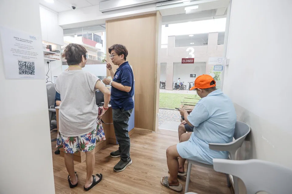 Harga rawatan di klinik ini berpatutan kerana ia tersenarai di bawah Skim Bantuan Kesihatan Masyarakat (CHAS).
