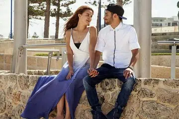 KEHIDUPAN BERBEZA: Juliana Evans berkata beliau kini melalui kehidupan berbeza setelah berumah tangga dengan Tengku Sharuffuddin Shah, seorang kerabat diraja Johor dan Selangor. - Foto MSTAR ONLINE