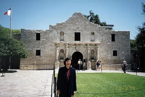 JADI PERINGATAN: Muzium Alamo di San Antonio, Texas, menjadi peringatan akan antara pertempuran paling sengit yang pernah berlaku dalam sejarah. - Foto fail DR FRANCES WOON