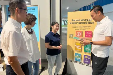 KESEDARAN KESIHATAN MENTAL: Dr Wan Rizal Wan Zakariah, AP GRC Jalan Besar berkata acara Cinta Minda ketengahkan isu kesihatan mental serta sumber yang disediakan masyarakat dalam membantu orang ramai jaga kesejahteraan mental mereka. 