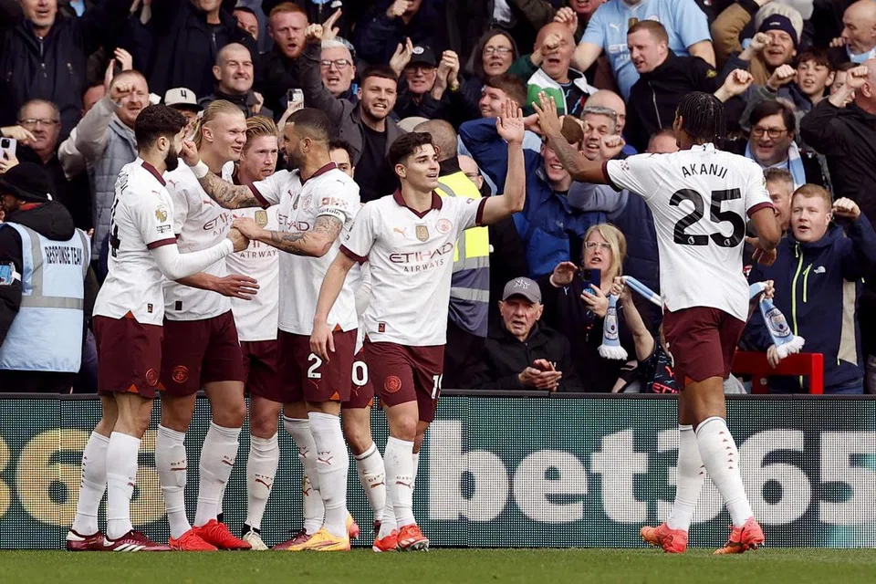 Manchester City, yang menewaskan Nottingham Forest 2-0 pada 28 April, kini berada di tempat kedua Liga Perdana England tetapi kurang satu perlawanan.