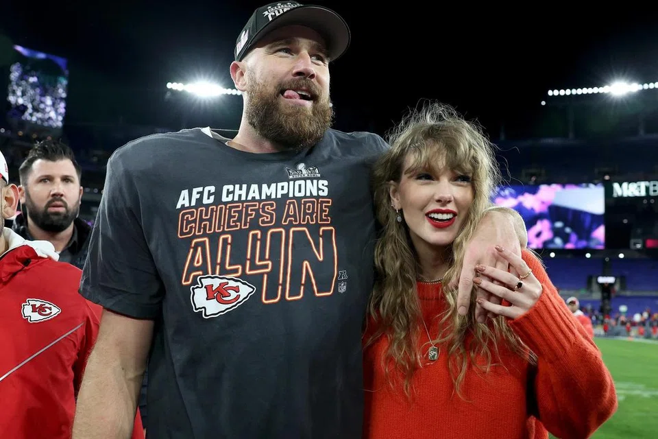 taylor swift, Travis Kelce, engagement