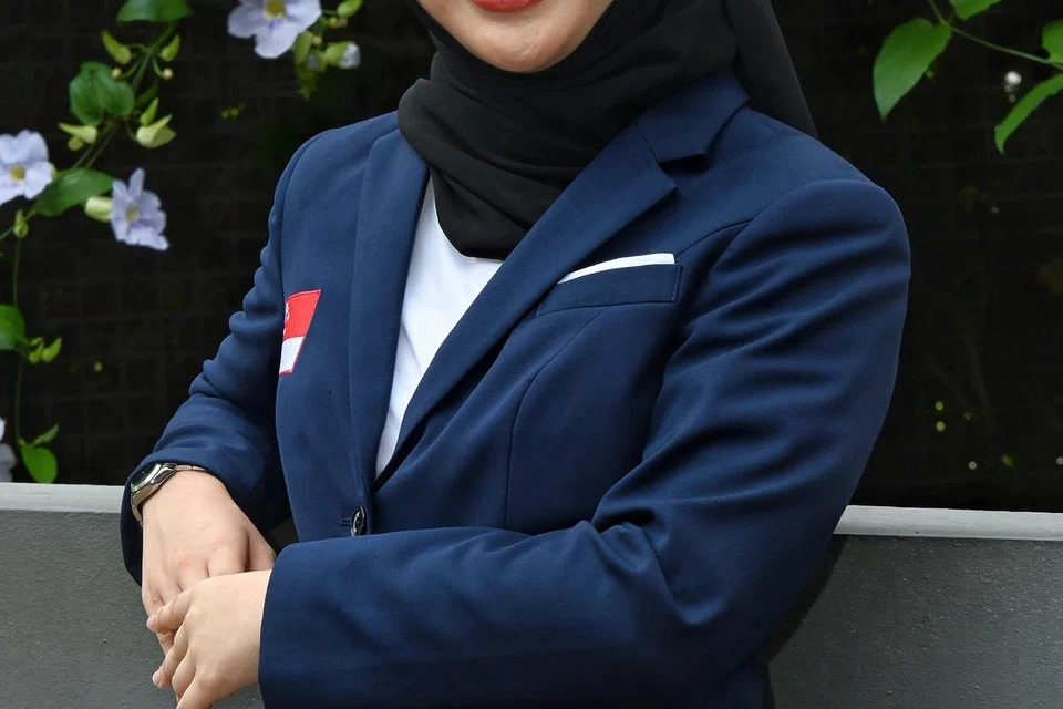 051044FF-6B39-4AB-B01E-B39854ABC2