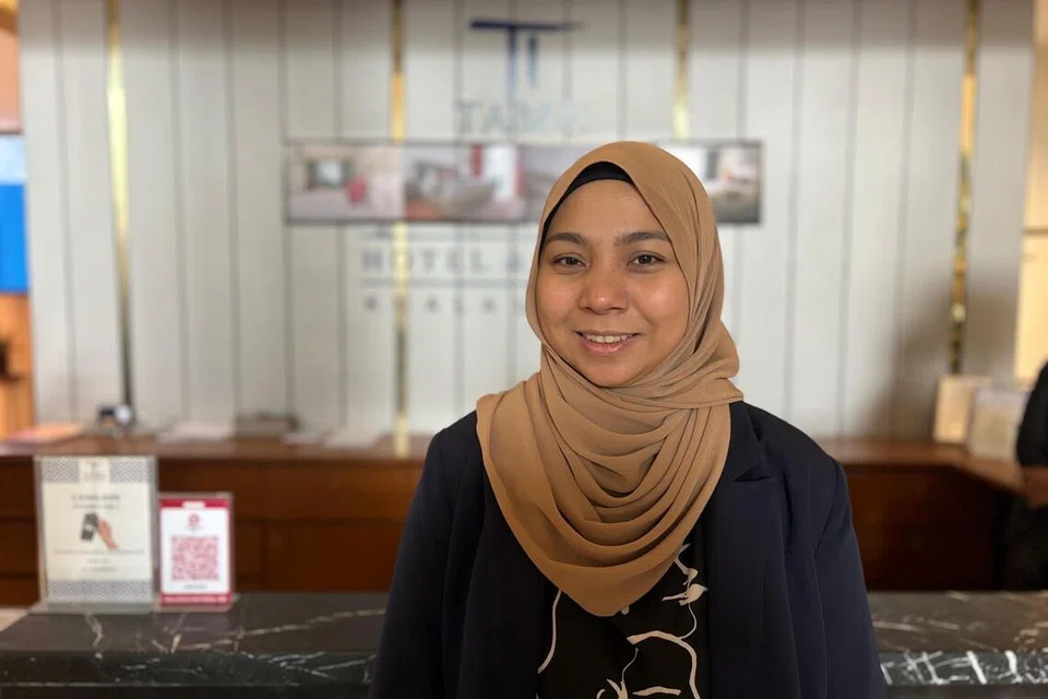 Pengurus Jualan Tamu Hotel & Suites Kuala Lumpur, Cik Sofia Agus.