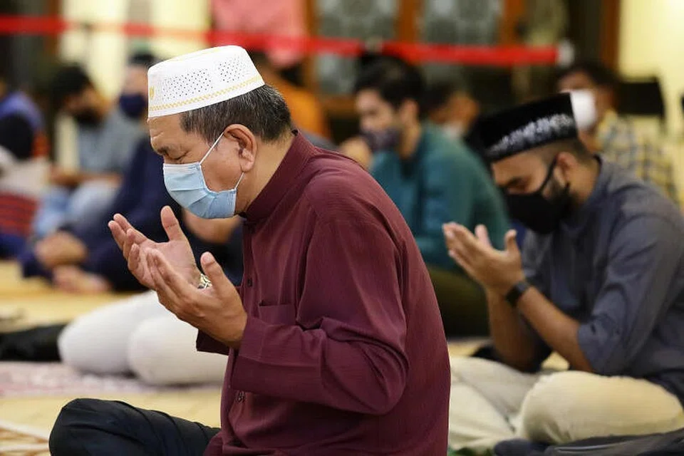 Muis akan mengagihkan lebih $4.1 juta daripada pendapatan wakaf kendaliannya kepada pelbagai benefisiari tahun ini. - Foto MOSQUE-MADRASAH-WAKAF SHARED SERVICES