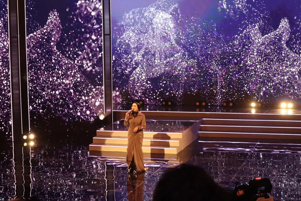 Antara barisan artis yang turut memeriahkan lagi acara konsert amal, ‘Projek Kasih 2025’ ialah Ziana Zain sambil membawakan tiga buah lagu.