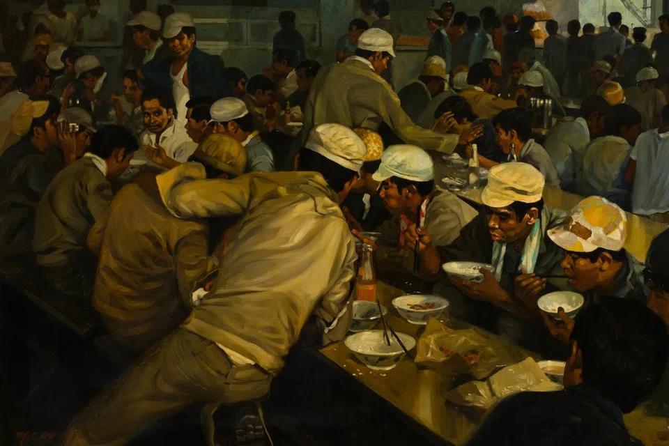 (Kanan) Chua Mia Tee, ‘Workers in a Canteen’, 1974. Cat minyak di atas kanvas, 88.5 x 126.5 cm. Hadiah daripada artis. Koleksi Galeri Nasional Singapura.