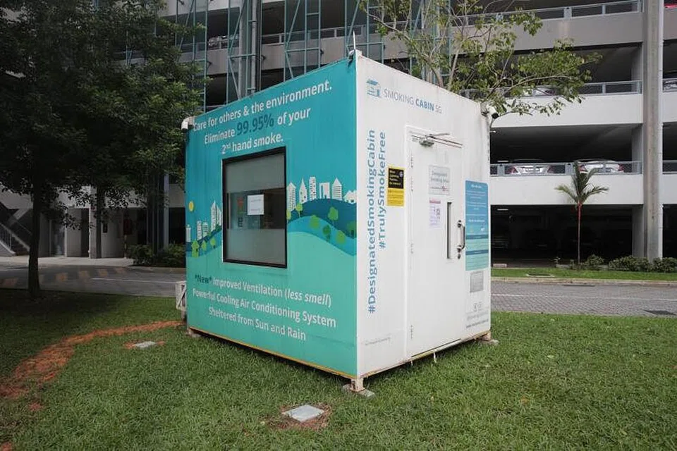 Kabin merokok yang dilancarkan pada Rabu (30 Jun) terletak di Clementi Avenue 4.