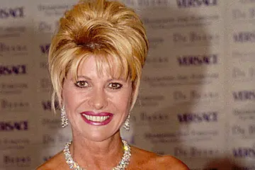 IVANA: Bekas isteri Presiden Donald Trump ini menulis buku berjudul 'Raising Trump'. Bukunya akan diterbitkan pada September akan datang. - Foto fail