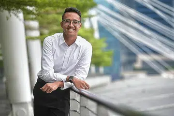 MAHU BUAT SUMBANGAN: Encik Syahiran berharap dapat menyumbang lebih banyak idea tentang bagaimana mempertingkat bekalan elektrik pada masa depan. - Foto BH oleh KUA CHEE SIONG