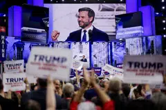 Calon naib presiden Republikan dan Senator Ohio, Encik JD Vance, menjadi tumpuan pada hari ketiga Konvensyen Kebangsaan Republikan apabila beliau menyampaikan ucapan kelak.