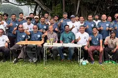 Anggota Persatuan Porto Novo (Singapura) bergambar selepas satu perlawanan kriket persahabatan pada 11 Oktober 2026.