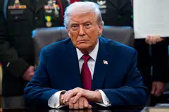 Donald Trump, BBC, sue, defamation, saman, fitnah, ganti rugi