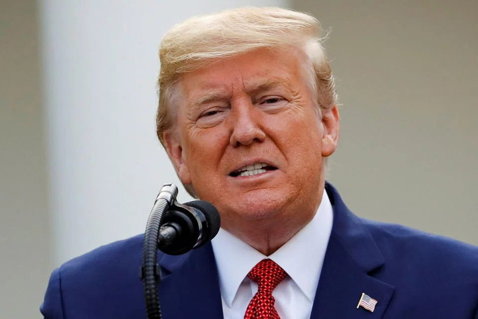 PRESIDEN TRUMP: Sifatkan perang harga antara Russia dan Saudi sebagai 'gila'.