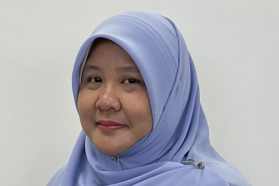 Pengurus Imad Perdaus, Ustazah Farhana Abdul Hamid.