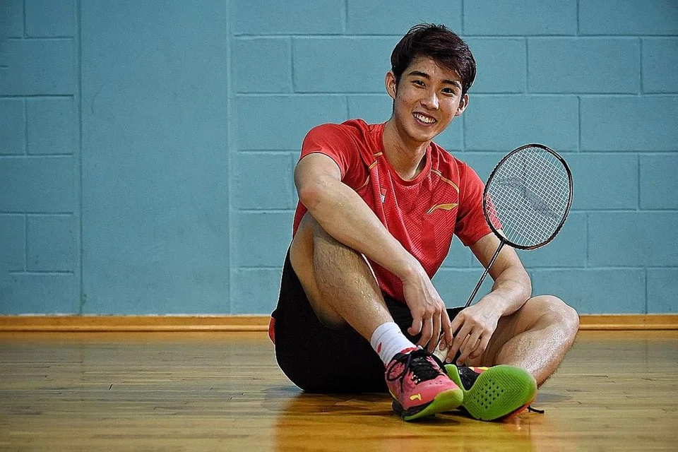 WAKILI NEGARA: Pemain badminton lelaki nombor satu negara Loh Kean Yew mempunyai impian memenangi pingat di Sukan Olimpik untuk Singapura. - Foto BH oleh KUA CHEE SIONG