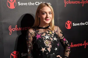 NAMA 'MENDATAR': Dakota Fanning tidak tahu mengapa namanya mendak meskipun semasa kecil beliau sudah pun melakonkan lebih sedozen filem. - Foto AFP