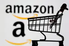 Suruhanjaya Perdagangan Persekutuan (FTC) Amerika Syarikat mendakwa Amazon menggunakan Rufus, sebuah khidmat AI, untuk mempengaruh pengguna supaya memilih produk Amazon atau produk pengiklan syarikat tersebut. 