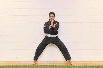 SEDIA BERI CABARAN: Suhaila kini bersedia untuk memberi cabaran sengit kepada juara bertahan dari Indonesia, Selly Andriani, yang menjadi seteru utamanya dalam Kejohanan Pencak Silat Sedunia ke-18 nanti. - Foto BH oleh JEREMY KWAN