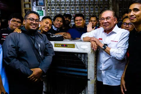 PRN, Johor, Anwar Ibrahim, rakyat Johor, Singapura