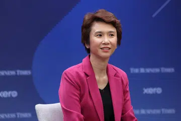 Menteri Negara Kanan (Perdagangan dan Perusahaan merangkap Kebudayaan, Masyarakat dan Belia), Cik Low Yen Ling, berkata masa depan ekonomi Singapura bergantung pada usaha membantu perniagaan menerapkan penggunaan teknologi baru.