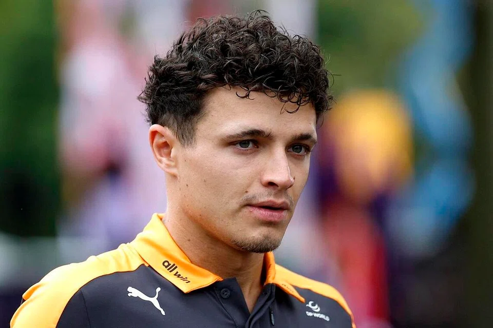 Juara bertahan Formula Satu, Lando Norris, akan bersaing dengan rakan sepasukannya, Oscar Piastri, untuk mempertahankan trofi beliau. Pemandu McLaren itu memenangi Grand Prix Australia pada musim lepas, dan akan cuba mengulangi kemenangan tersebut untuk tahun ini.