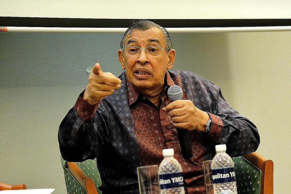 PROFESOR SHIHAB: Berpendapat bahawa seorang Muslim mesti ada pengetahuan, kewaspadaan dan harus dapat mengendalikan emosi untuk menghindari sikap melampau batas. - Foto M.O. SALLEH