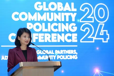 Menteri Negara (Ehwal Dalam Negeri), Cik Sun Xueling, berkata pengawasan dalam masyarakat telah menjadi sebahagian daripada pendekatan polis Singapura sejak 1980-an.