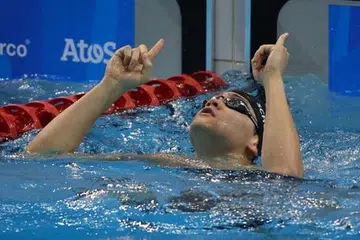 RAJA KOLAM RENANG: Dengan memenangi kesemua sembilan acara yang disertainya - enam perlumbaan individu dengan kesemuanya rekod baru Sukan SEA dan tiga acara berganti-ganti - Joseph Schooling membuktikan bahawa beliau wajar digelar 'raja' di kolam renang. Kemuncak pencapaian itu termasuk menyaksikan Schooling memecahkan rekod yang sudah bertahan selama 33 tahun milik legenda renang negara, Ang Peng Siong, dalam acara 50 meter gaya bebas. - Foto THE STRAITS TIMES