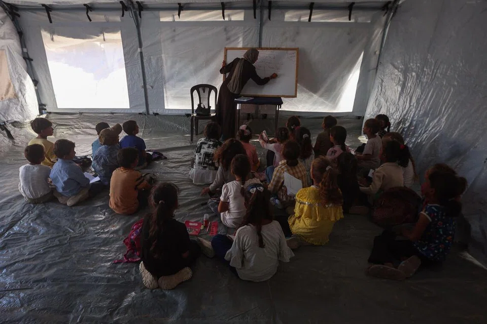 pendidikan, pelajar Palestin sambung semula kelas, UNRWA, Gaza 