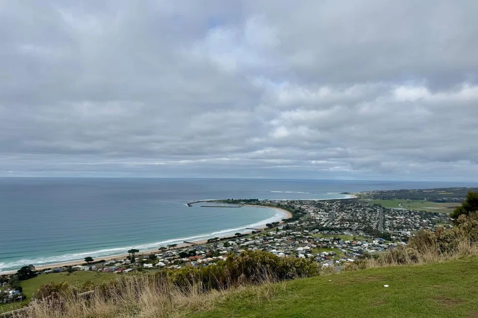 Pemandangan dari Mariner’s Lookout yang terletak di Apollo Bay.